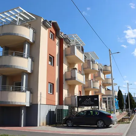 Apartament Smestaj Zvezdano Nebo *