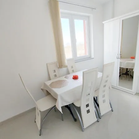 Smestaj Zvezdano Nebo Apartment