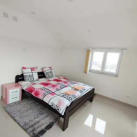 Smestaj Zvezdano Nebo Apartament *